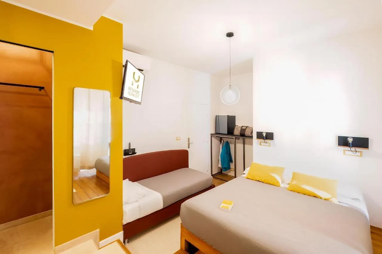 Mytinyhome Festina Lente Řím 0*,