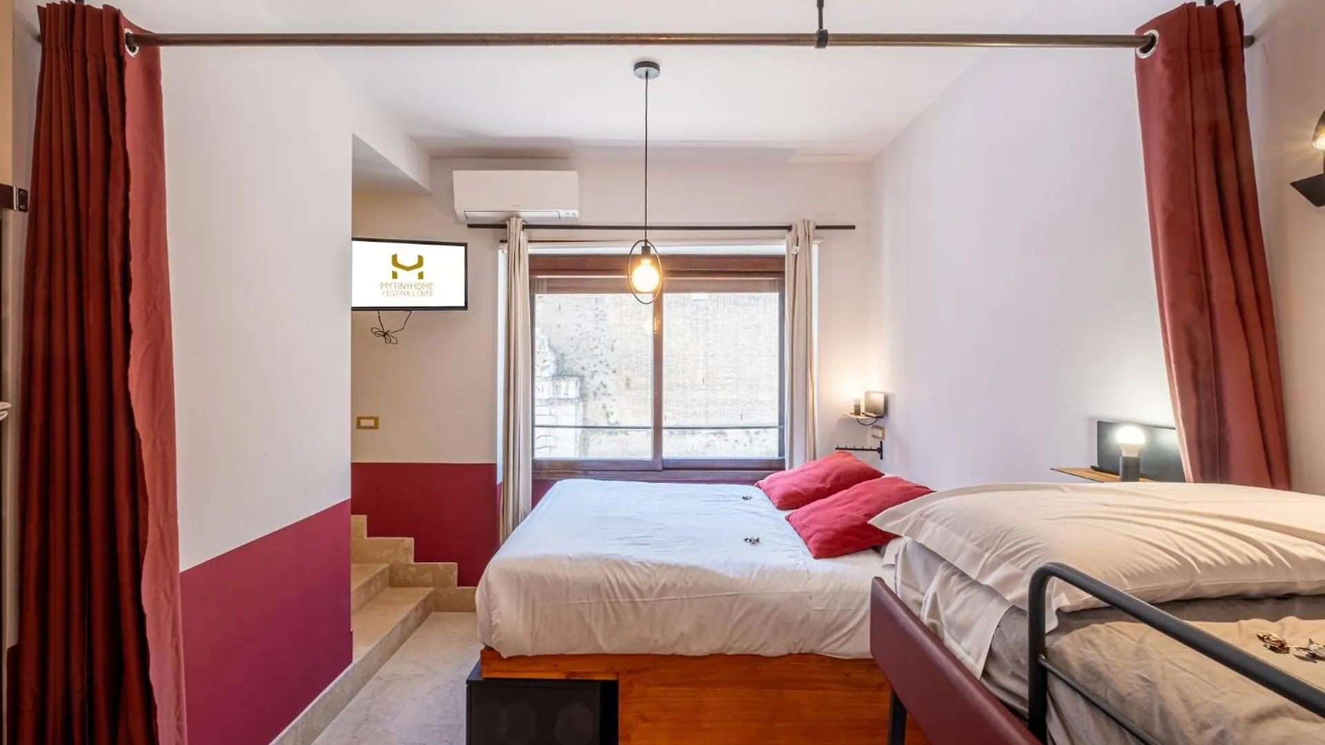 Mytinyhome Festina Lente Řím