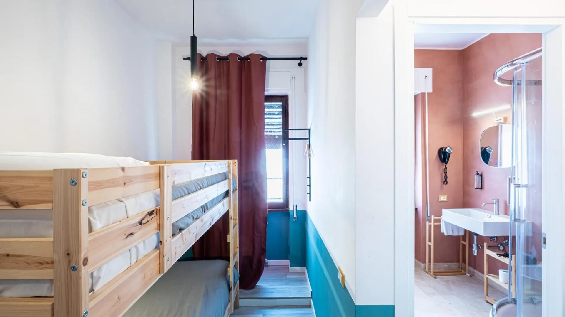 Mytinyhome Festina Lente Róma 0*,  Olaszország