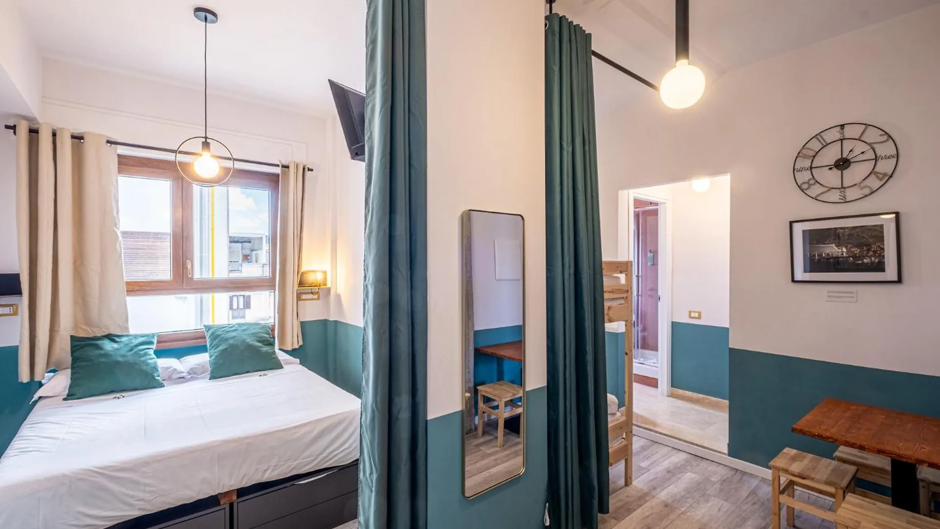 Mytinyhome Festina Lente Róma